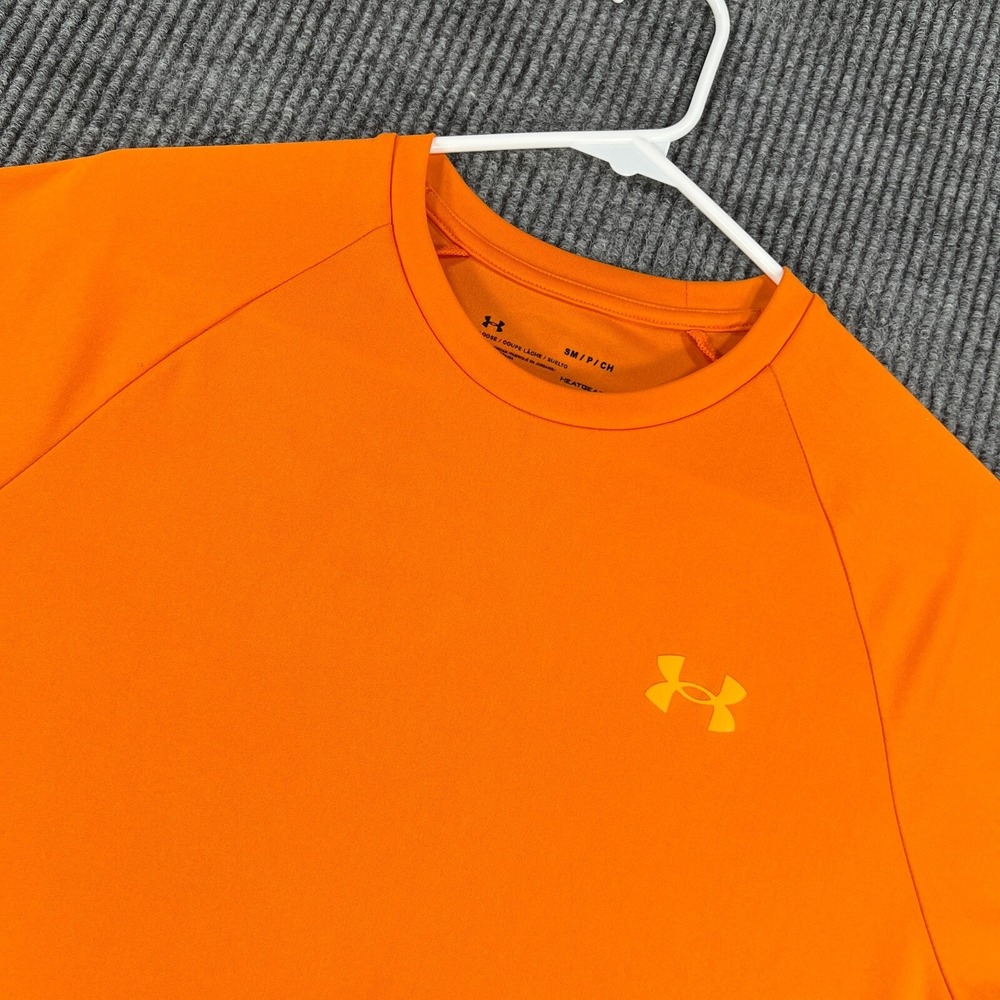 Under Armour Shirt Mens Small Orange Short Sleeve Heat Gear Loose Fit Active